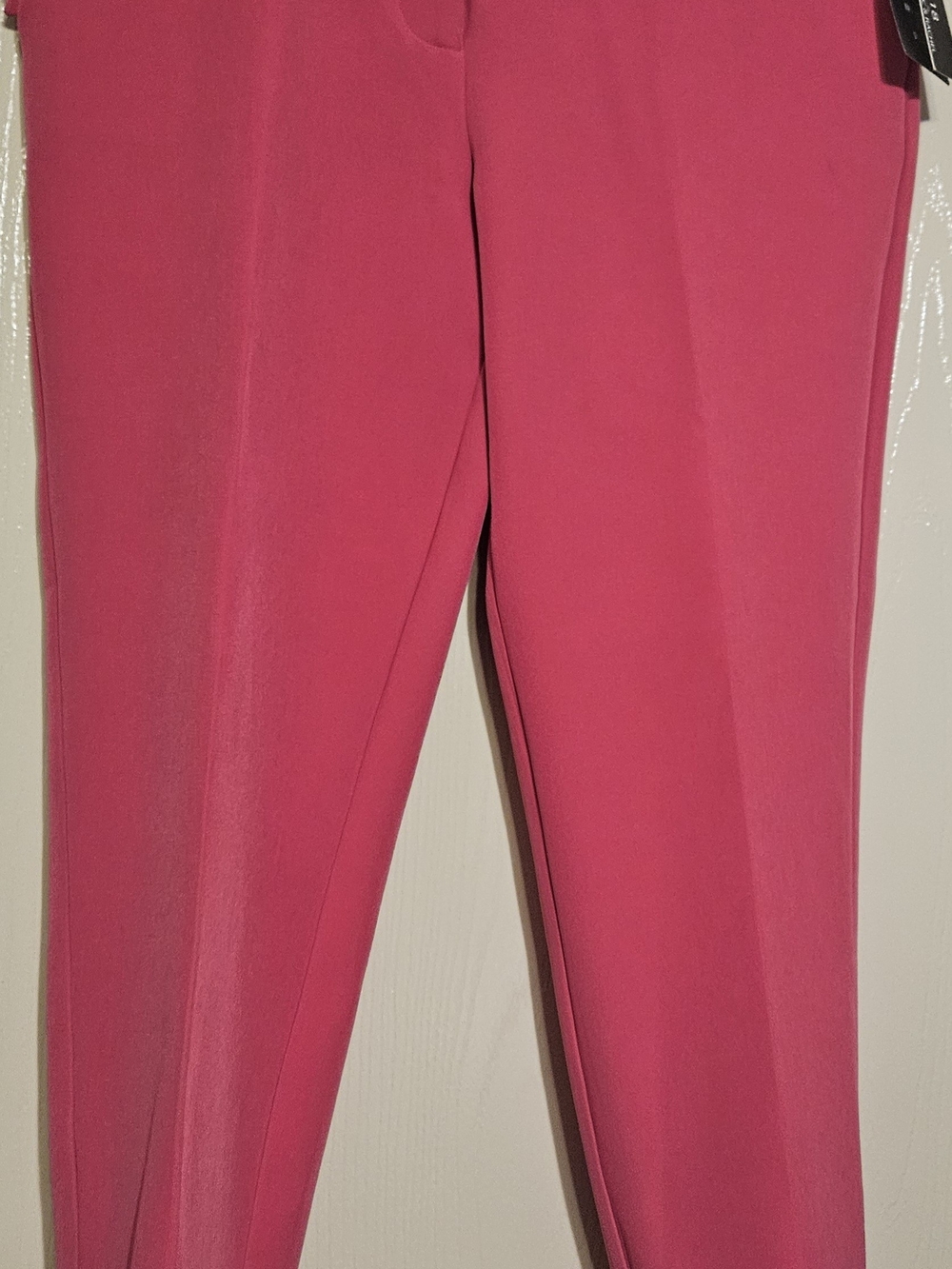 Zac & Rachel Bright Pink Tailored Ponte Trousers, size 10 Petite, new with tags.